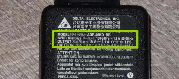 Chargeur bi voltage 110 220 volts