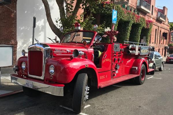 Camion de pompiers San Francisco