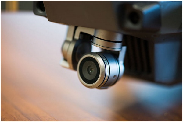 Détail caméra du drone Mavic Pro1