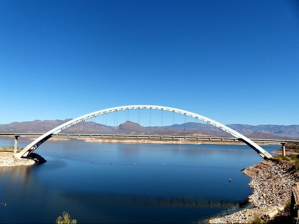 Roosevelt Lake Bridge