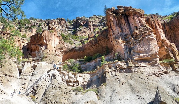 Montée vertigineuse vers Alcove House Bandelier National Monument