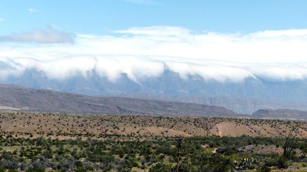 Le brume recouvre la Sierra Big Bend