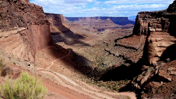 Island in the Sky : Shafer Trail Canyonlands