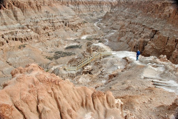 Miller Point Trail Cathedral Gorge SP Nevada