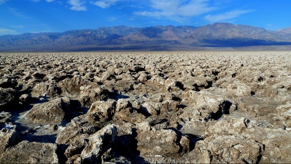 Devil's Golf Course Death Valley