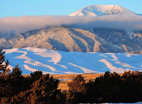 Great Sand Dunes sous la neige