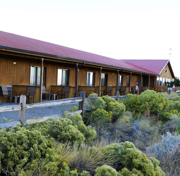Patios des chambres du Great Sand Dunes Lodge