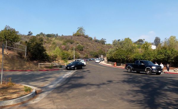 Lake Hollywood Drive