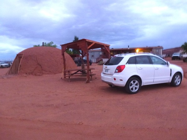 Hogan Firetree B&B Monument Valley