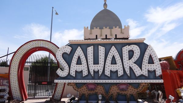 Enseigne du Sahara Neon Museum Las Vegas