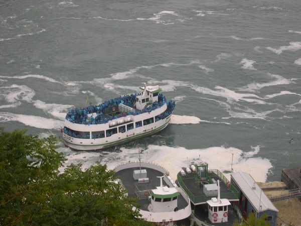 Hornblower Niagara Cruises Boat Tour