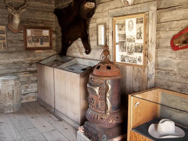 Homestead cabin, 1899 (Wood River, à l’ouest de Meeteetse)