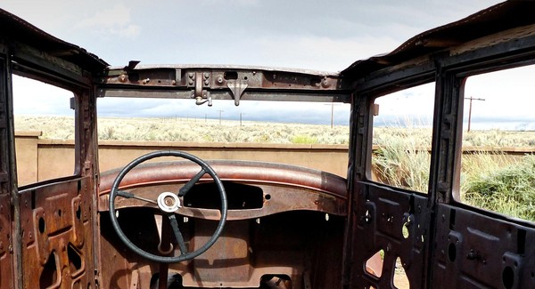 Épave voiture américaine Route 66 Petrified Forest Painted Desert Arizona