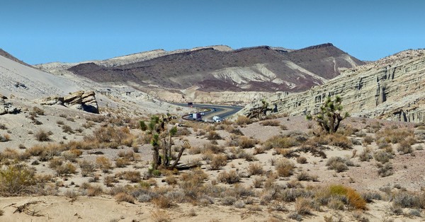 Route accès Red Rock Canyon State Park Californie