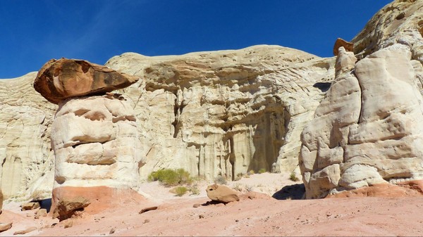 Toadstool Hoodoos Utah