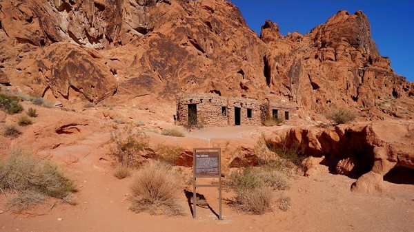 Cabins Valley of Fire