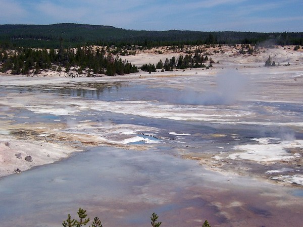 Porcelain Basin Yellowstone