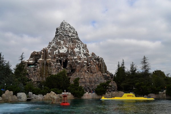 Finding Nemo Submarine Voyage