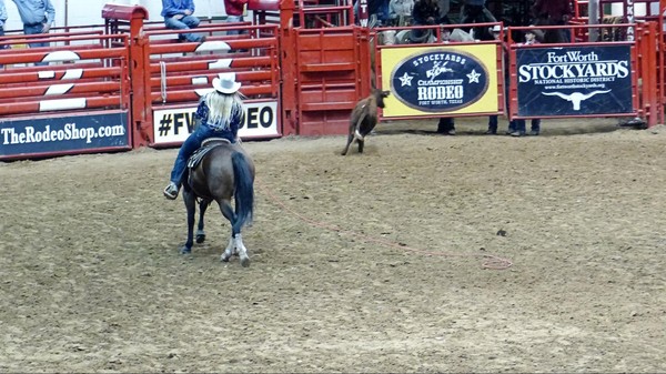 Épreuve féminine Stockyard Championship Rodeo Fort Worth Texas