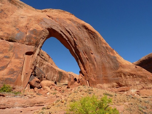Broken Bow Arch Utah