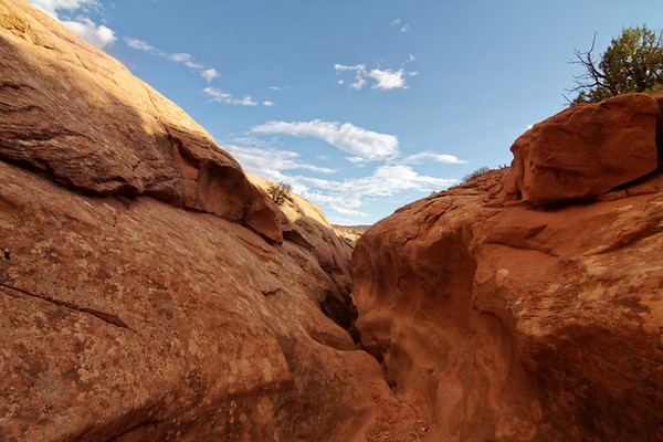 Peek-a-Boo Slot Canyon Hole in the Rock Road Utah