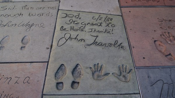 empreintes pieds mains Grauman's Chinese Theater Hollywood