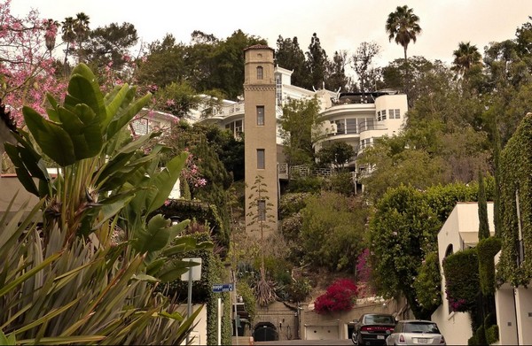 High Tower Hollywood