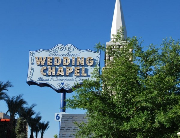 Graceland Wedding Chapel Las Vegas