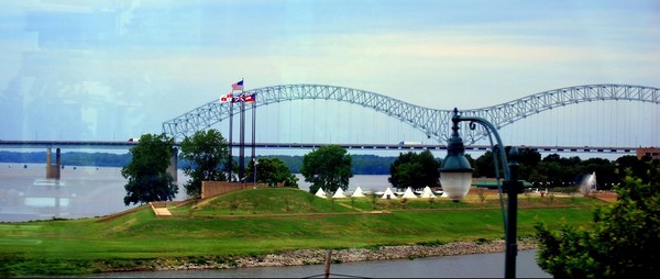 Mus Island Memphis