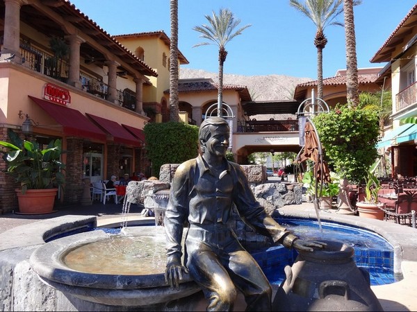 Statue en bronze de Sonny Bono Palm Springs
