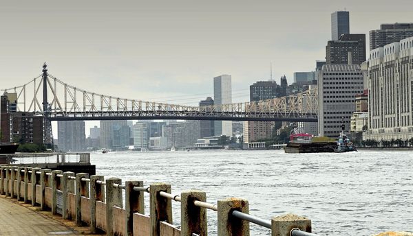 Vue sur Manhattan depuis Roosevelt Island New York
