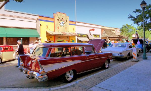 Voitures anciennes à Flagstaff, Arizona