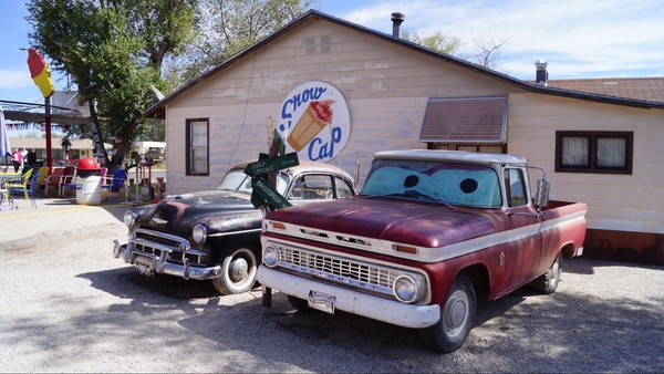 Snow Cap Drive In Seligman Route 66 Arizona