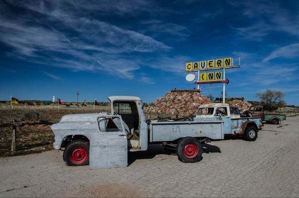 Grand Canyon Caverns Inn Peach Springs Route 66 Arizona
