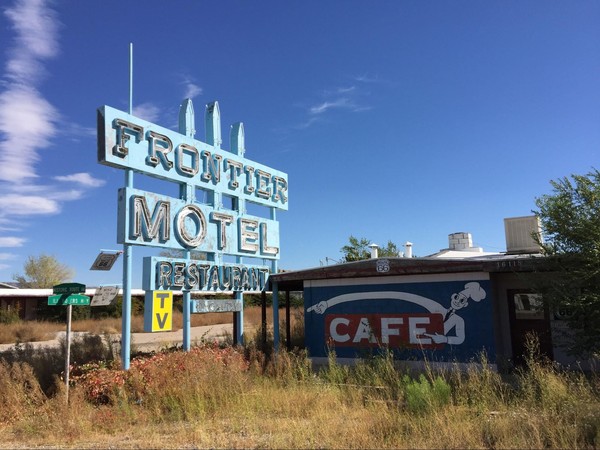 Frontier Motel & Cafe Truxton Route 66 Arizona