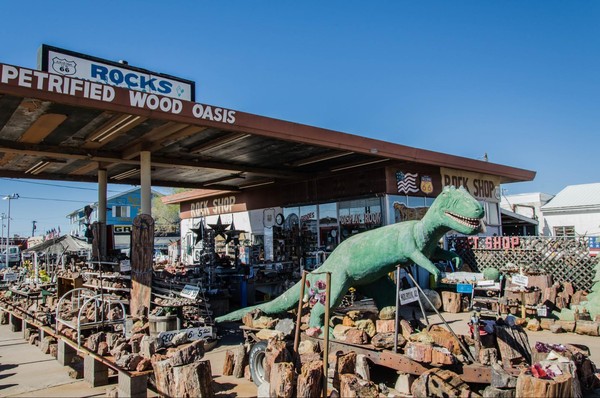 Rainbow Rock Shop Holbrook Route 66 Arizona