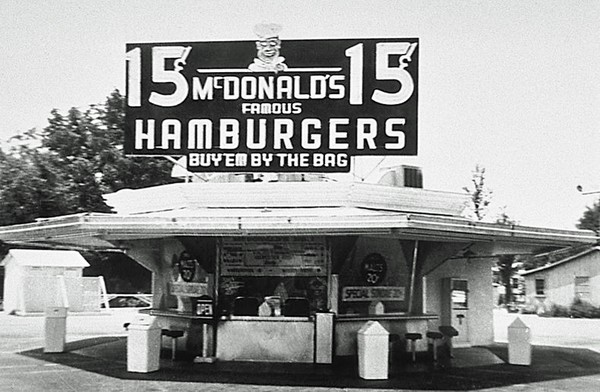 First Original McDonald's Museum San Bernardino Route 66 Californie