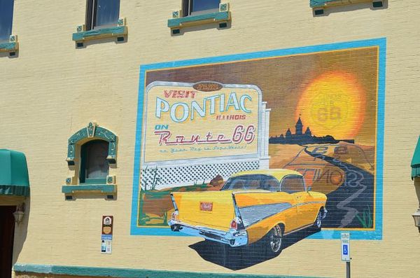 Mural Pontiac Route 66