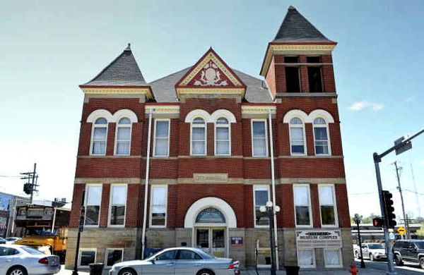 Route 66 Hall of Fame Pontiac