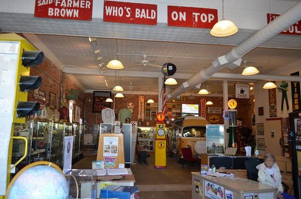 Route 66 Hall of Fame Pontiac