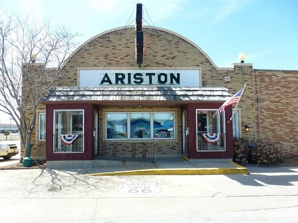 Ariston Café Litchfield Route 66