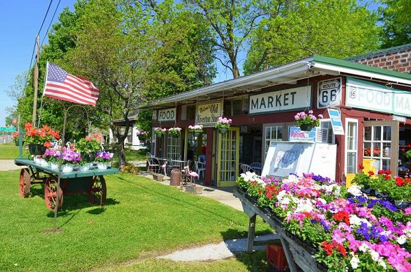 Eisler Brothers Old Riverton Store
