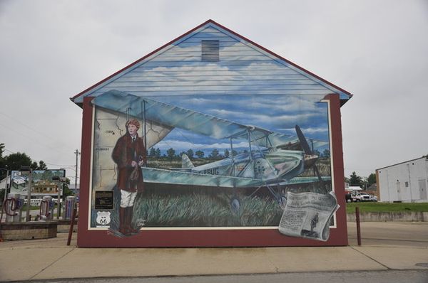 Amelia Earhart Mural Cuba Missouri Route 66