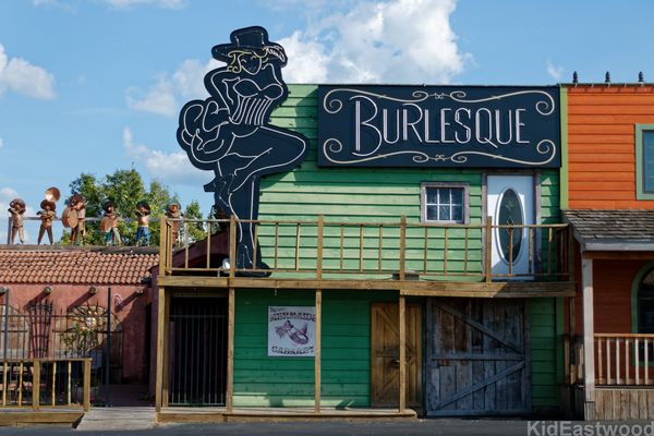 Uranus aire autoroute Route 66 Missouri