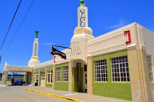 Tower Station & U-Drop Inn Café & Motel Shamrock Route 66 Texas