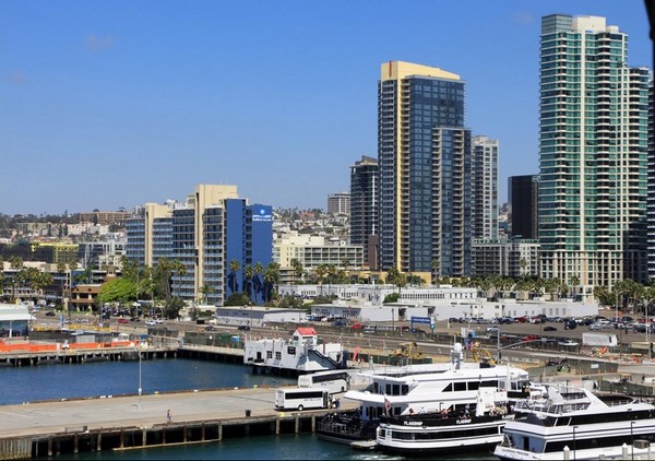 Depuis le pont du Midway San Diego