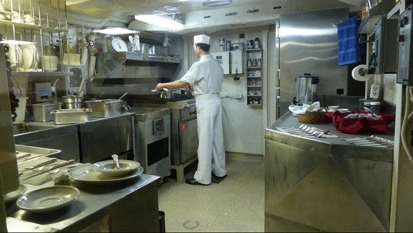 Intérieur de l'USS Midway cuisines San Diego