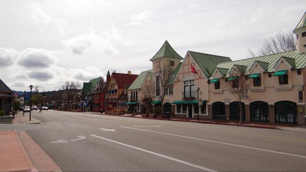 Mission Drive/Route 246 Solvang