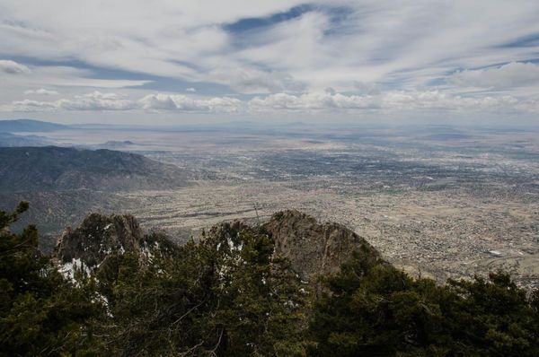 Sandia Crest, point culminant des Sandia Mountains