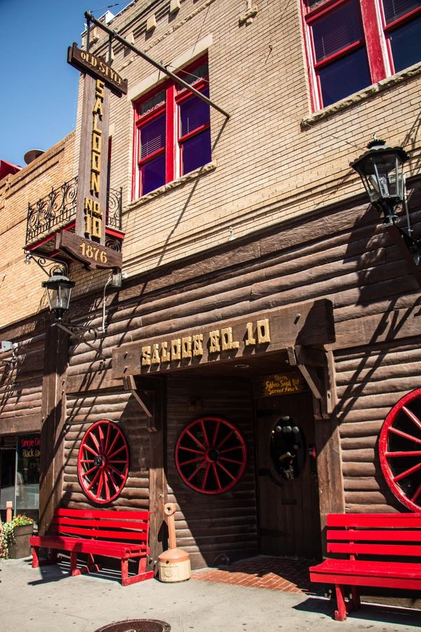Saloon #10 Deadwood